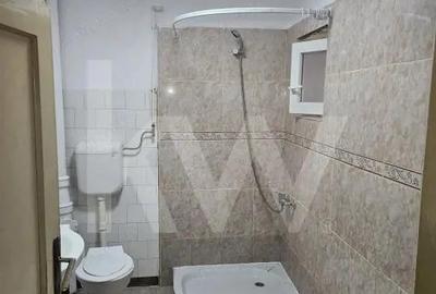 Casă cu 3 camere cu Canalizare în Central - 4