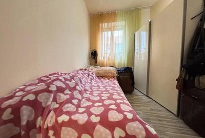 Casa zona centrala - singur #238;n curte - 243 mp - 8