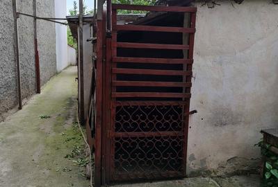Casă cu 4 camere în Central - 6