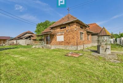 Casă cu teren de 4707 mp în Hălmăgel, județul Arad - 34