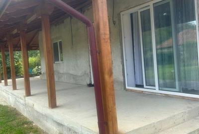 Casă cu Teren 115 Mp în Surduc - 8