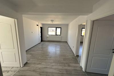 Casă cu 4 camere în Făcăi - 3