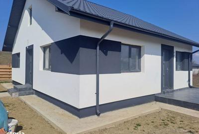 Casă cu 3 camere în Voinești - 4
