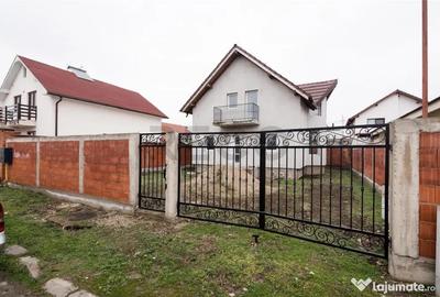 Casă cu 4 camere cu Teren 300 Mp în Sânmartin