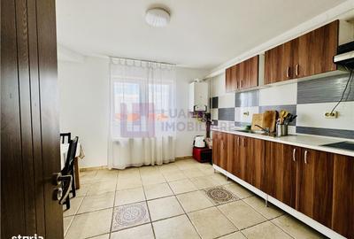 Apartament cu 3 camere, mobilat în Turnișor - 3