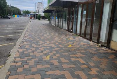 De inchiriat spatiu comercial Bacau - 1
