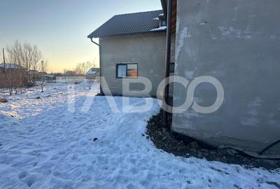 Casa de tip duplex 4 camere 140 mpu 2 bai zona Veterani in Sibiu - 3