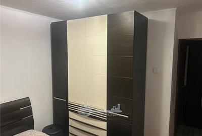 Apartament cu 3 camere decomandat, mobilat în Nicolina - 4