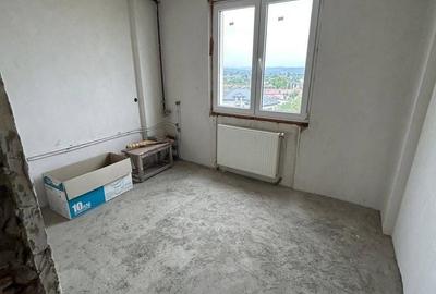 Apartament cu 3 camere decomandat în Central - 2