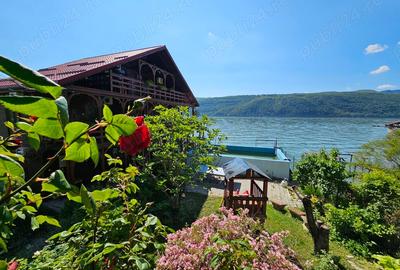 Casă cu 6 camere cu Teren 1000 Mp în Eșelnița - 9