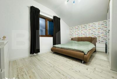 Casă cu 4 camere cu Canalizare în Cristian - 7