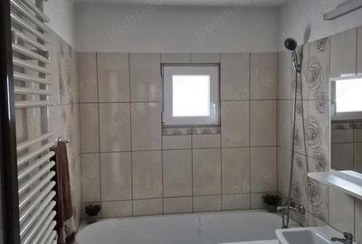 Apartament cu 3 camere decomandat în Între Lacuri - 2