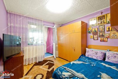 Apartament cu 4 camere decomandat în Micro 39 - 4