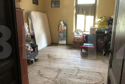 Casa cuplata, 51 mp utili+29mp teren pentru garaj, curte comuna, zona centrala - 2