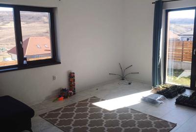 Casă cu 4 camere în Exterior Vest - 3