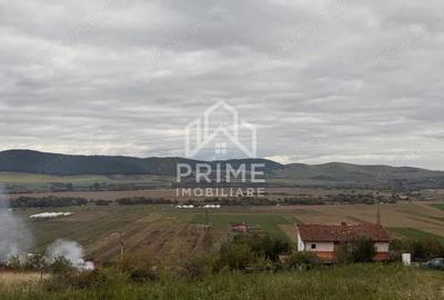 Teren de 1400 mp, în Micești - 1