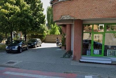 Spațiu comercial, de 89 mp, în Ultracentral - 2