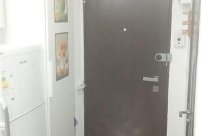 Inchiriere garsoniera temen lung/regim hotelier in Piata Al. Lahovari, Bucuresti - 13