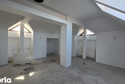 Casă cu 7 camere cu Canalizare în Ciolpani - 5