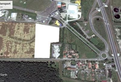Teren industrial în vecinătatea aeroportului - 3