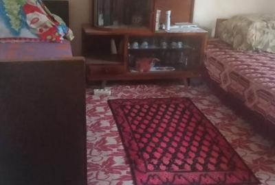 Casă cu 5 camere cu Teren 369 Mp în Zăvoaia - 1