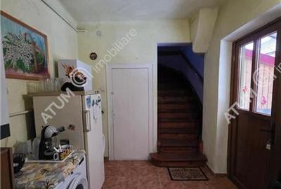 Casa individuala cu 4 camere si curte de 575 mp zona Vasile Milea - 12