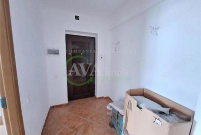 Apartament 4 camere decomandat Milcov-Bacau - 1