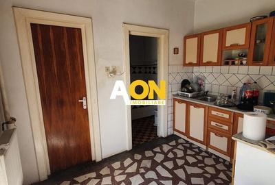 Casa cu 5 camere, 768 mp teren, Cetate - 7