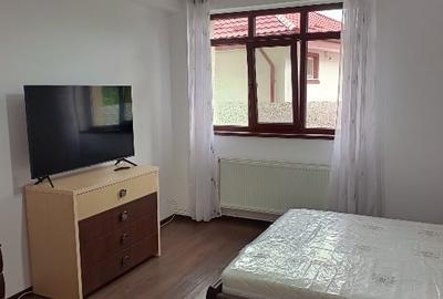 Apartament cu 2 camere decomandat în Central - 3