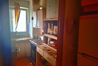 Apartament cu 2 camere semidecomandat în Florilor