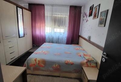 Apartament cu 3 camere decomandat în Central - 2