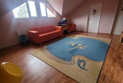 Casă cu 5 camere cu Teren 1100 Mp în Central - 3