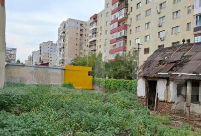 Teren intravilan 353 mp, deschidere 40 ml, in zona Republici - 3