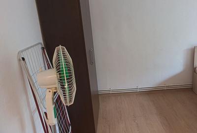 Garsonieră decomandată în Gorjului - 3