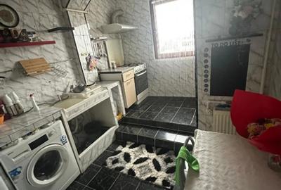 Apartament cu 3 camere semidecomandat în Giulești - 3