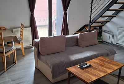 Inchiriez apartament pe 2 nivele, Central, Tg, Mures - 2