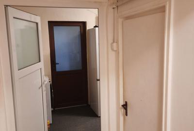 Apartament cu 3 camere decomandat în Central - 6