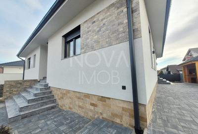 Casa individuala pe un singur nivel cu garaj dublu - Selimbar - 3