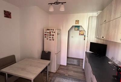 Proprietar, vand apartament 2 camere in Sibiu