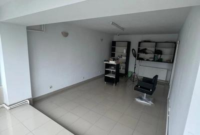 Apartament 3 camere (spatiu salon ) str ISACCEI - 1
