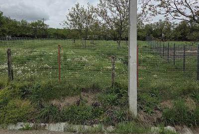 Teren de 611 mp, în Comșești - 10