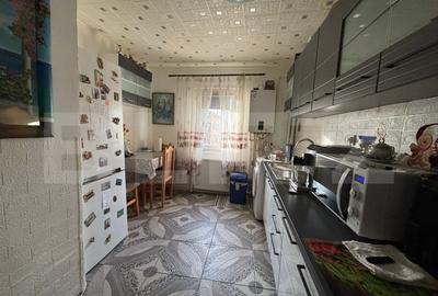 Apartament cu 2 camere decomandat, mobilat în Tomești - 6