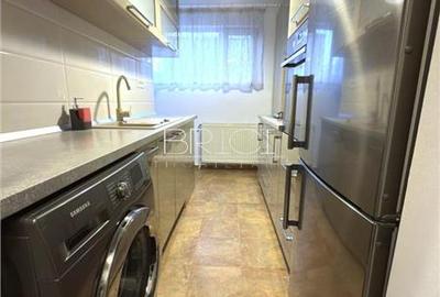 Apartament cu 3 camere semidecomandat în Astra - 7