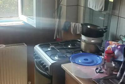 Se vinde apartament cu 2 camere - 3