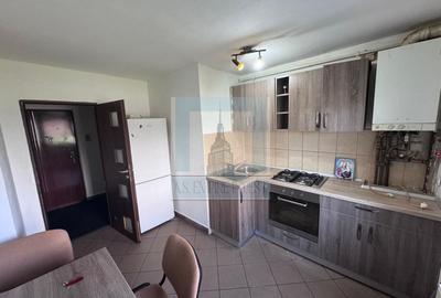 Apartament cu 2 camere decomandat în Central - 3