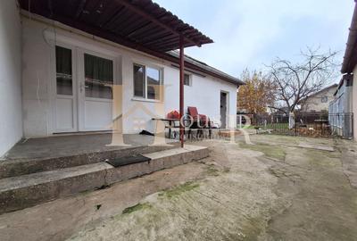 Casă individuală cu 3 camere cu Canalizare în Girocului - 21