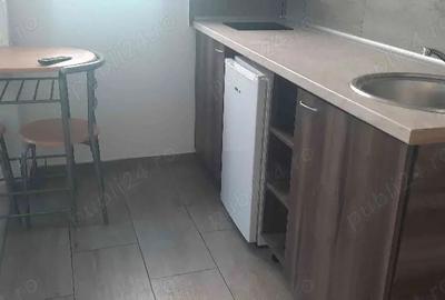 Apartament cu 2 camere decomandat în Titan - 1