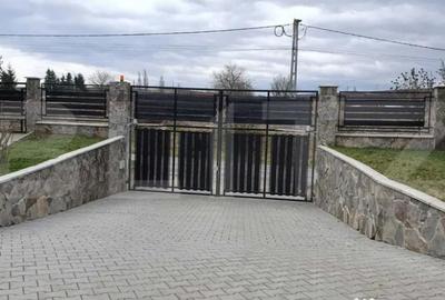 Casă cu 4 camere cu Teren 4472 Mp în Central - 2