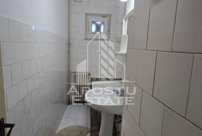 Apartament cu 4 camere, etaj intermediar, zona Dacia - 8