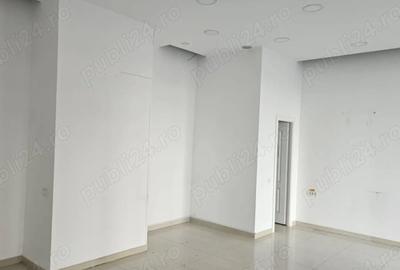 Spațiu comercial, de 303 mp, în P-ța Unirii - 1